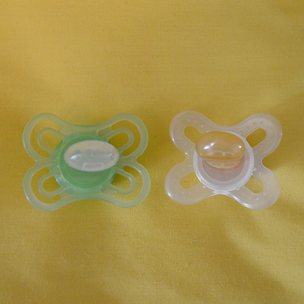 MAM Pacifier and AntiColic Bottle {Review And Giveaway} Natural Mama