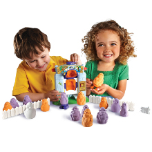 Moon Dough Magic Zoo Lifestyle White Background HR