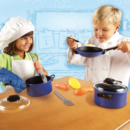 Pretend & Play® Pro Chef Set Pretend & Play® Pro Chef Set
