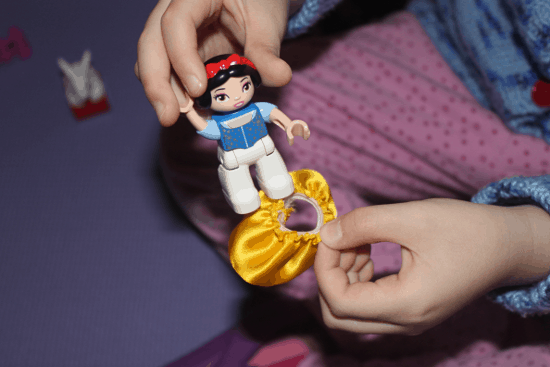 lego duplo snowwhite