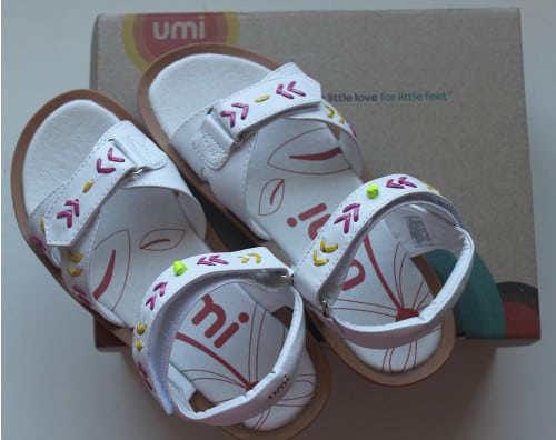 umi sandals