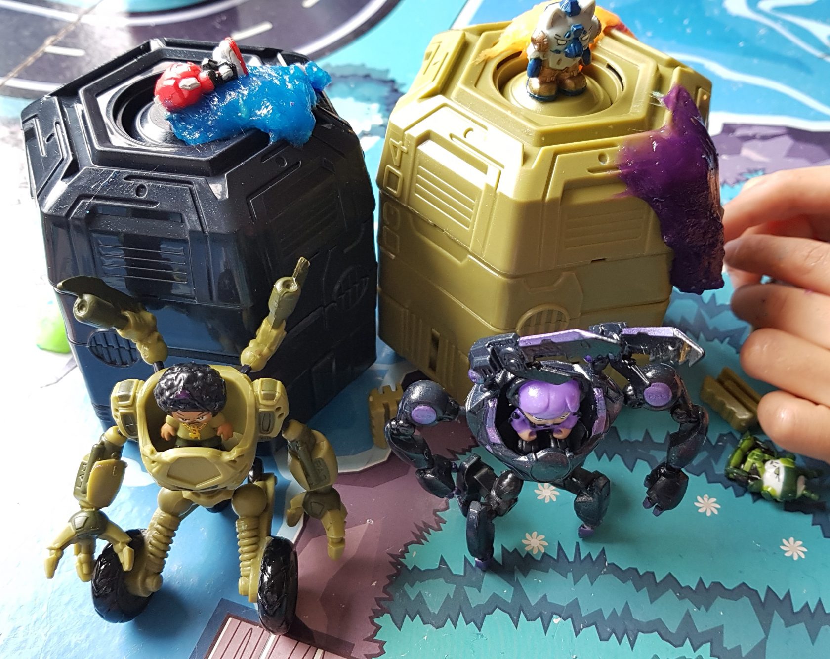 Ready2Robot collectible toys